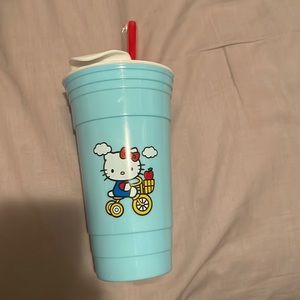 Hello Kitty 320z Tumbler